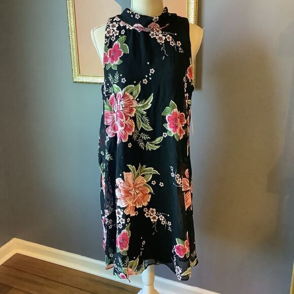 NWT Robbie Bee Women's Floral Dress - Picture 1 of 6
